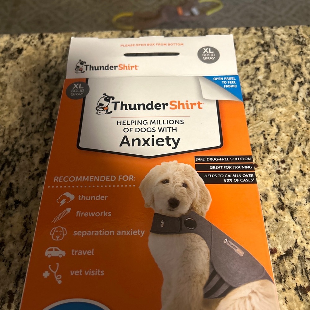 Thunder shirt for Dogs with Anxiety. XL